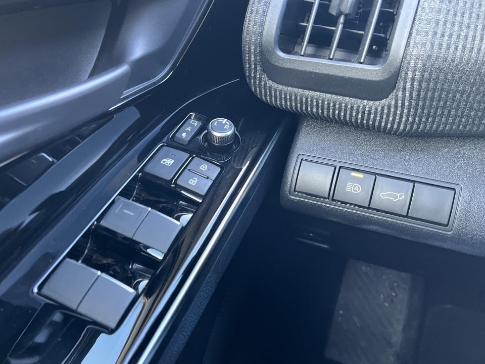 Toyota bZ4X Active 5d