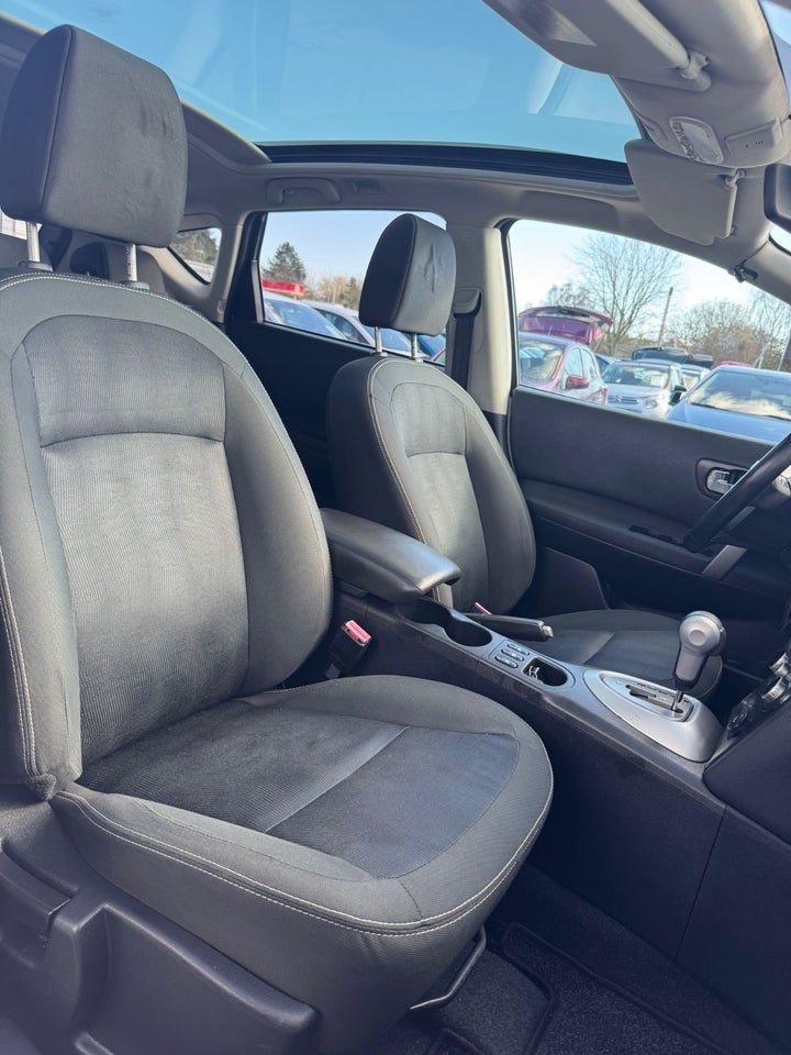 Nissan Qashqai 2,0 Acenta CVT 5d