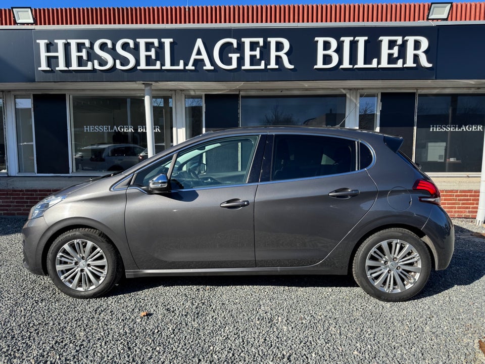 Peugeot 208 1,6 BlueHDi 100 Allure Sky 5d
