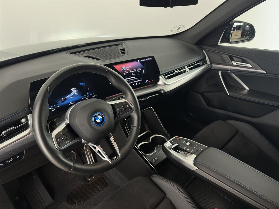 BMW iX1 eDrive20 M-Sport 5d
