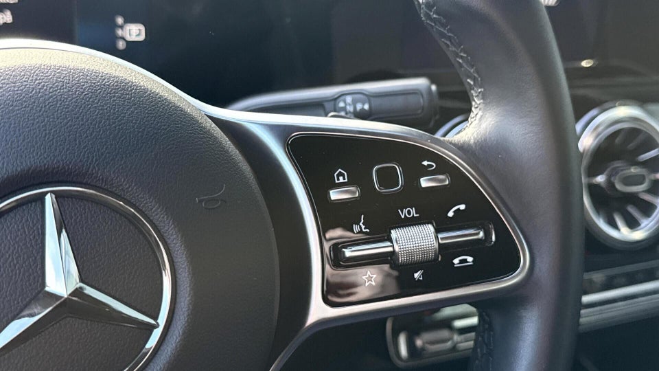 Mercedes EQA250+ Progressive 5d