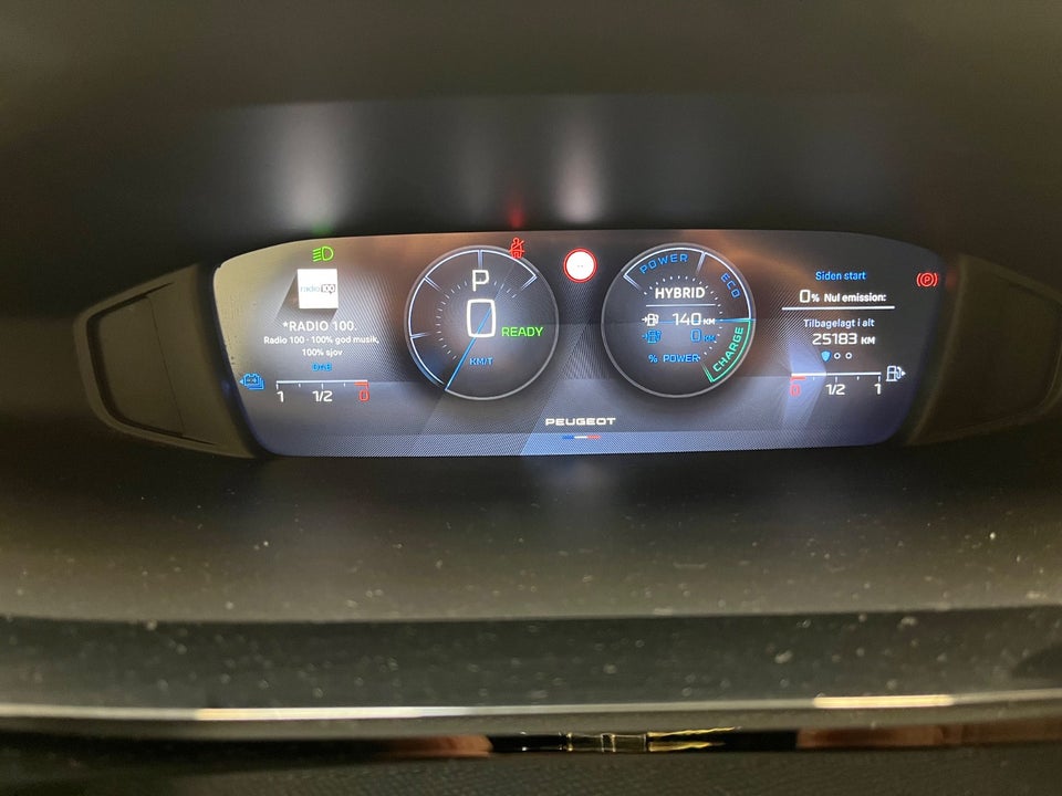 Peugeot 308 1,6 Hybrid First Selection+ EAT8 5d