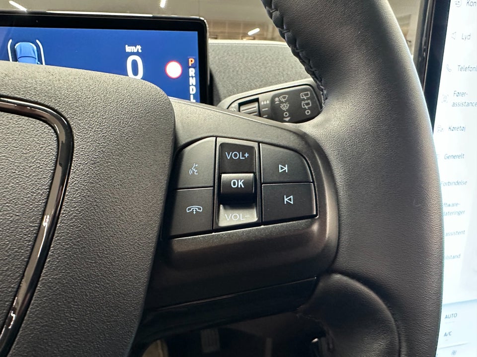 Ford Mustang Mach-E 75 Standard Range 5d