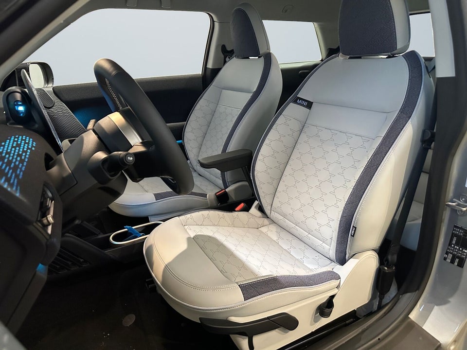 MINI Cooper E Classic Trim S 3d