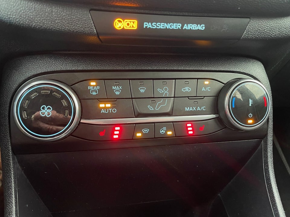 Ford Fiesta 1,0 EcoBoost mHEV Titanium 5d