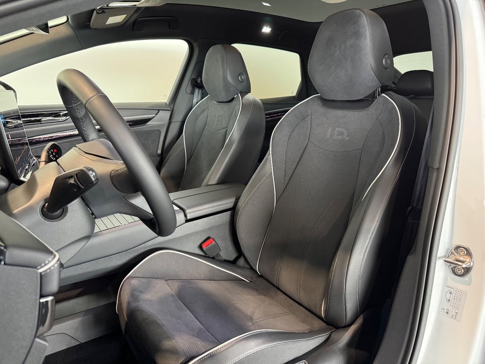 VW ID.7 86 Style S 5d