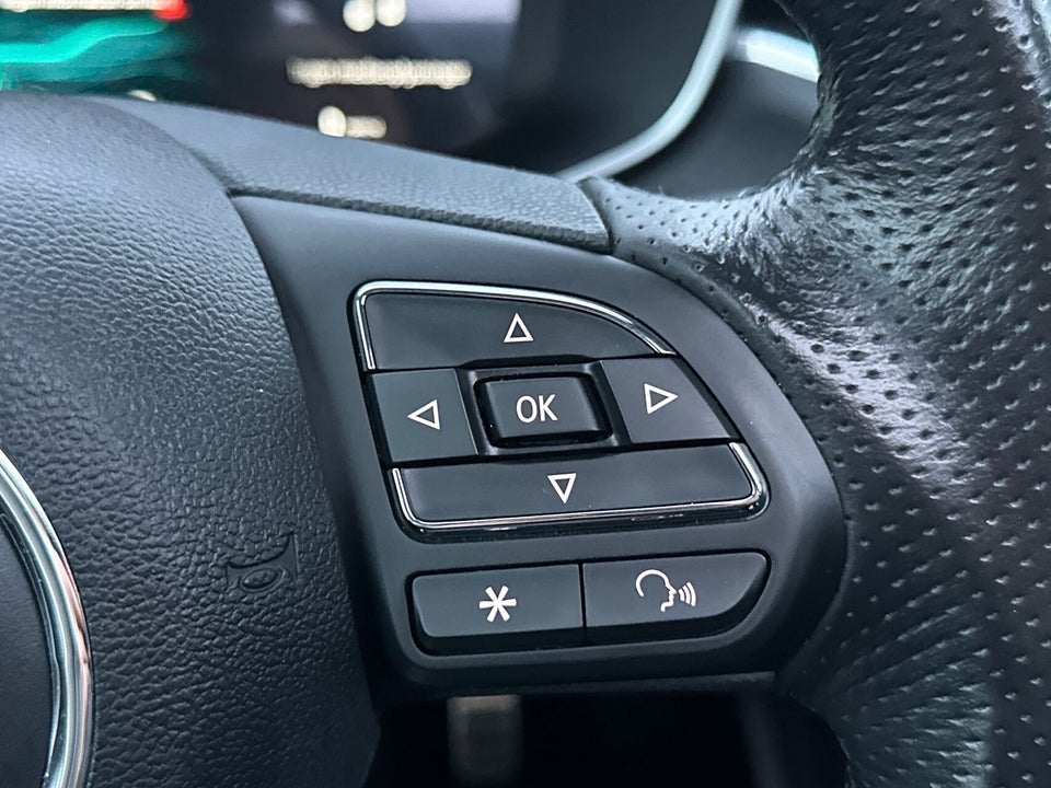 MG Marvel R Luxury 5d