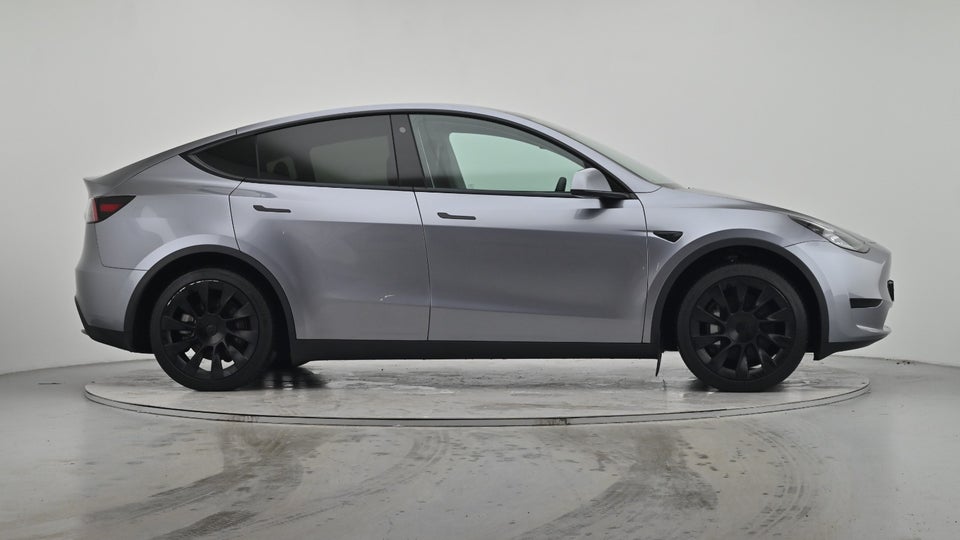 Tesla Model Y Long Range RWD 5d