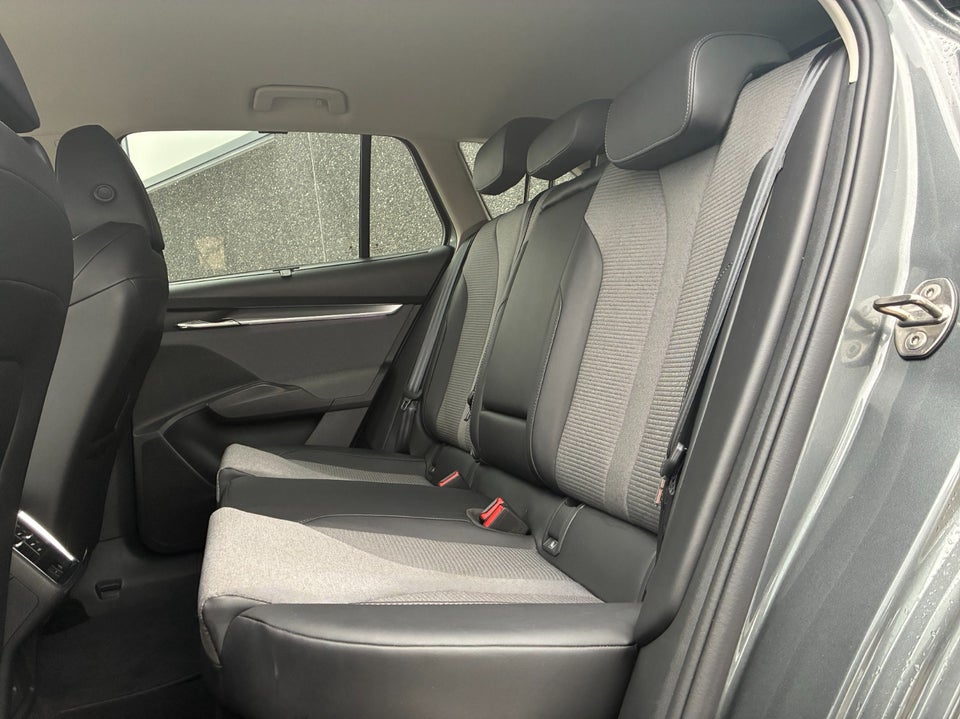 Skoda Enyaq 85 iV Premium 5d