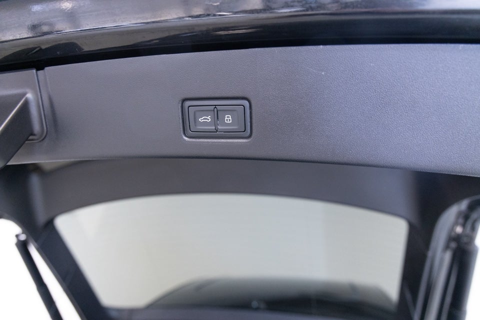 Audi Q4 e-tron 40 S-line Sportback 5d
