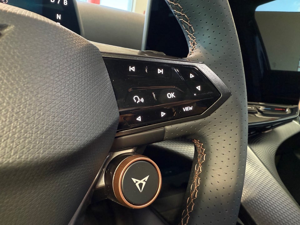 Cupra Tavascan 77 Adrenaline 5d