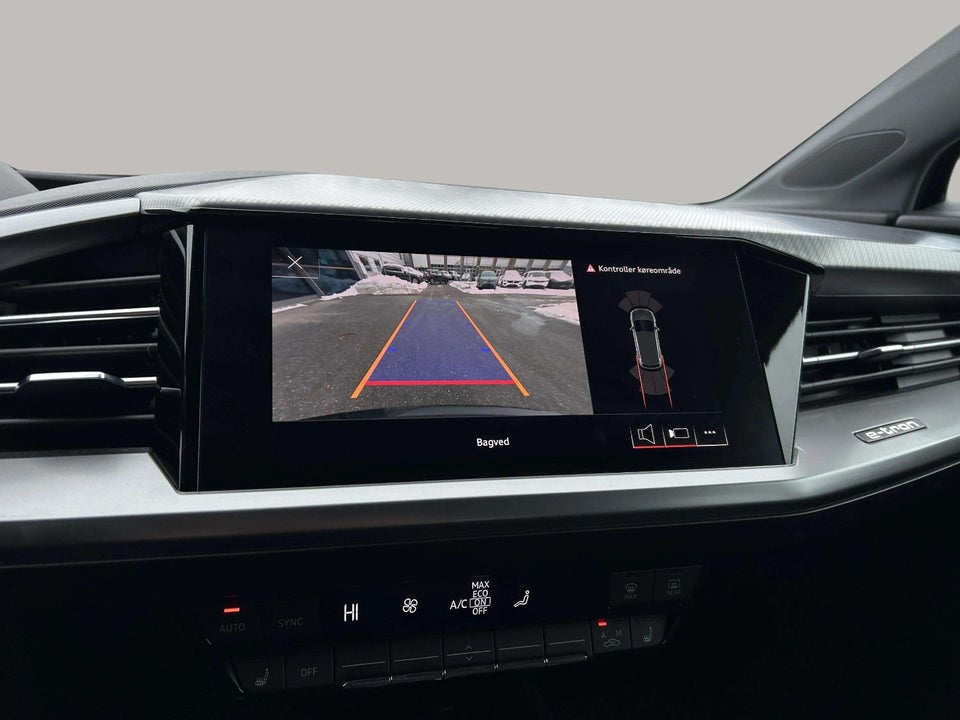 Audi Q4 e-tron 40 Advanced 5d