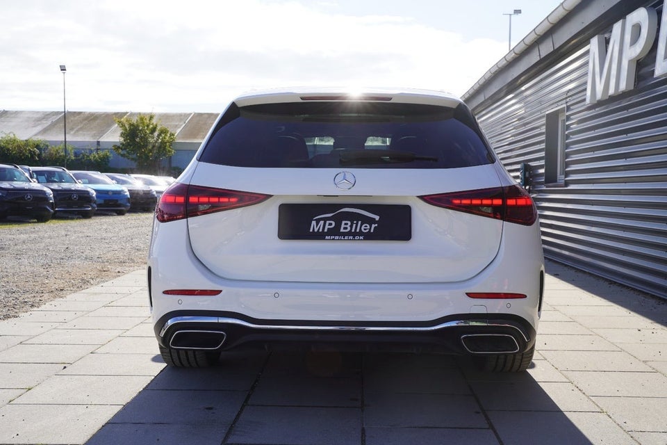 Mercedes C300 2,0 Advantage AMG stc. aut. 5d