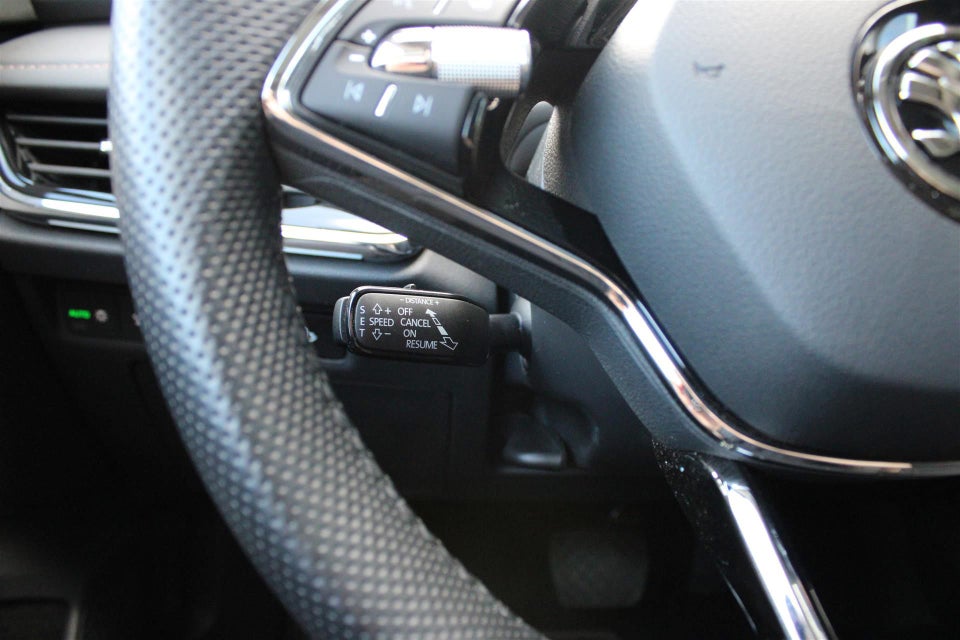 Skoda Enyaq 80x iV Suite 5d