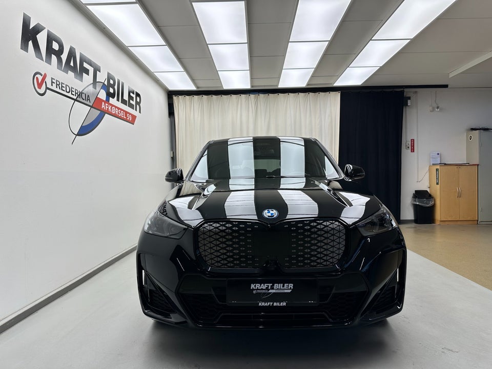 BMW iX1 eDrive20 M-Sport Pro 5d