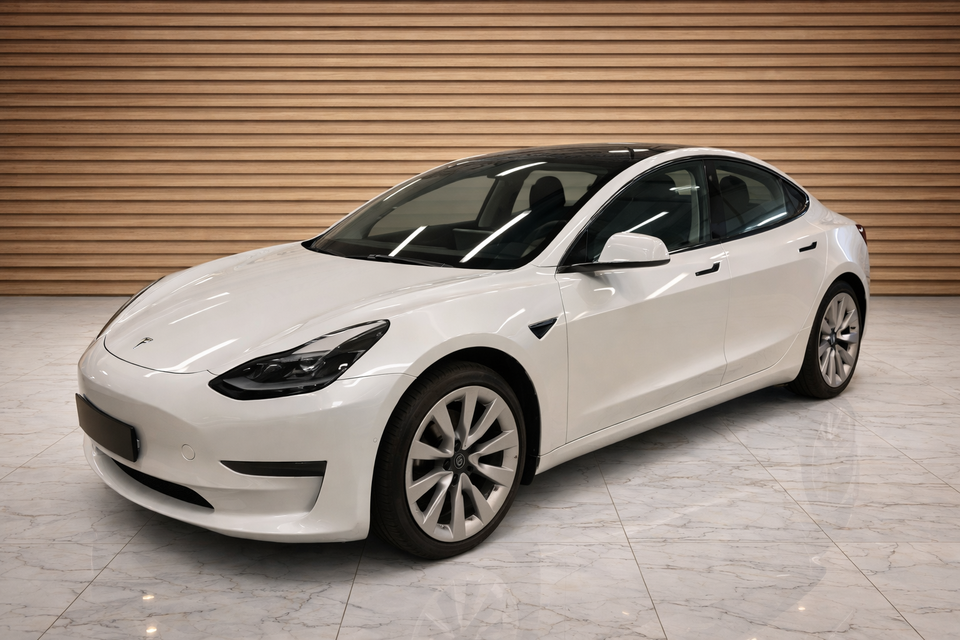 Tesla Model 3 RWD 4d