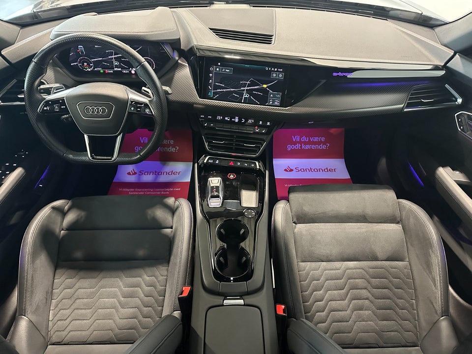 Audi e-tron GT quattro 4d