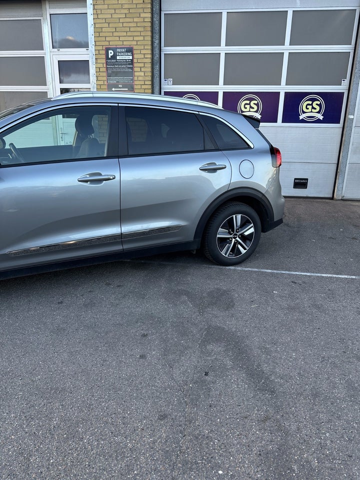 Kia Niro 1,6 PHEV Comfort DCT 5d