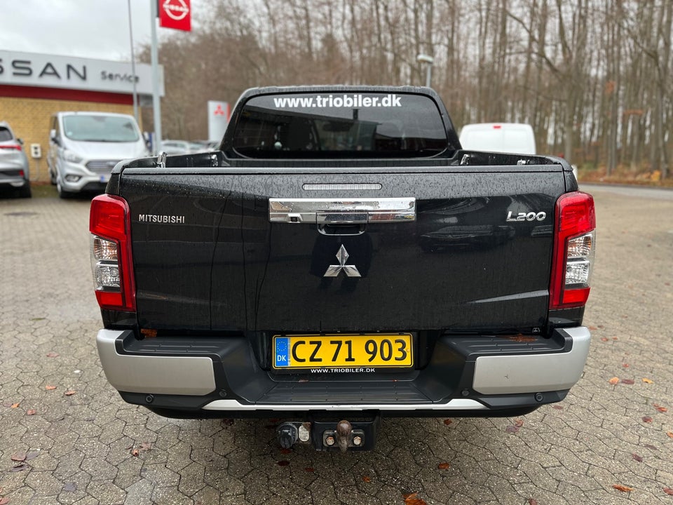 Mitsubishi L200 2,2 DI-D Instyle Db.Kab aut. 4d