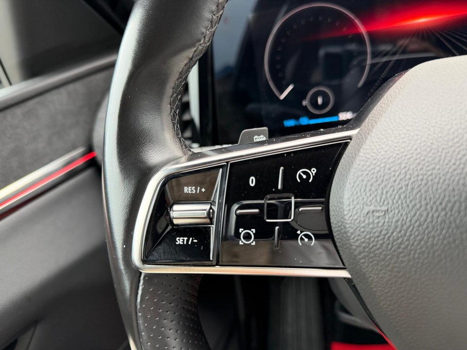Renault Megane E-Tech 60 Techno 5d