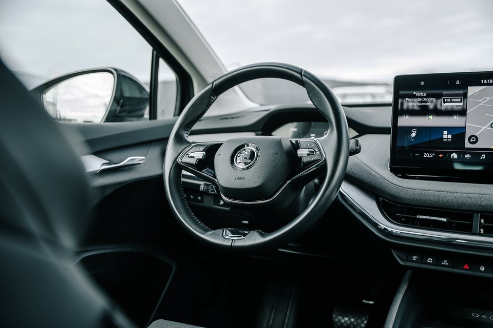 Skoda Enyaq 60 iV Clever Loft 5d