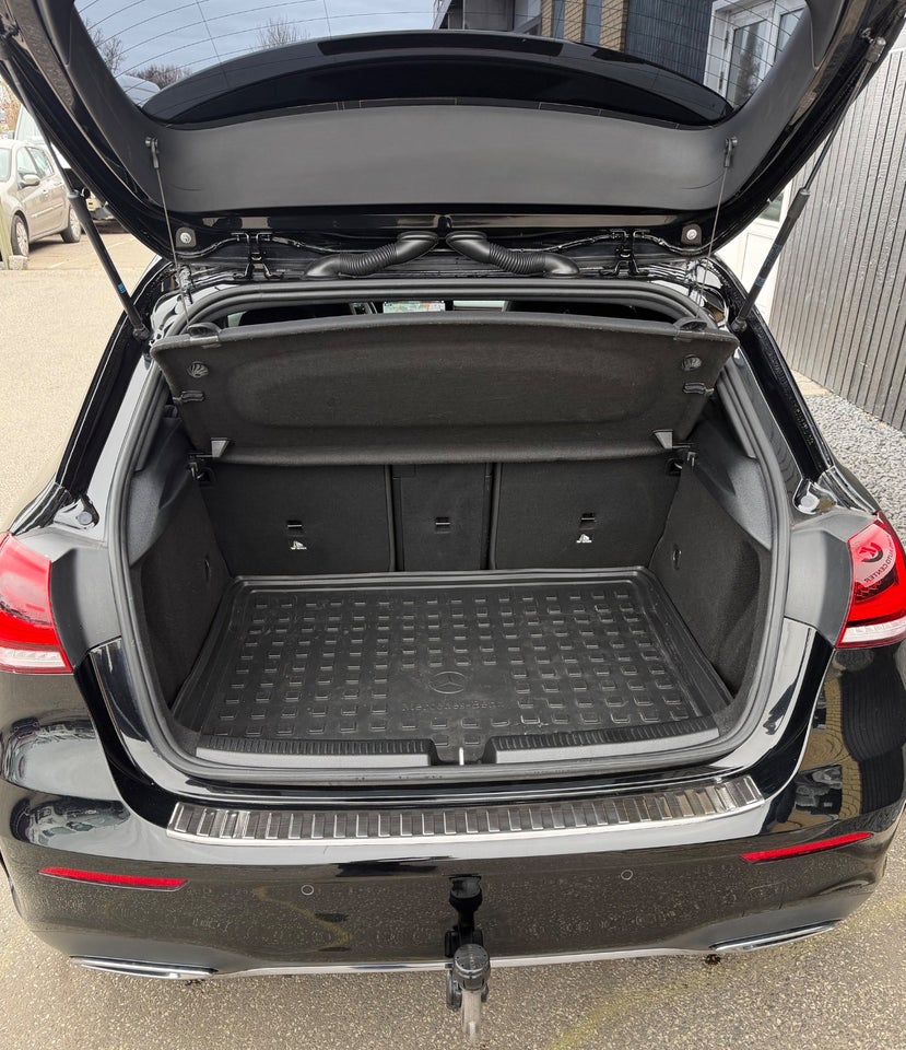 Mercedes A220 2,0 AMG Line aut. 4Matic 5d