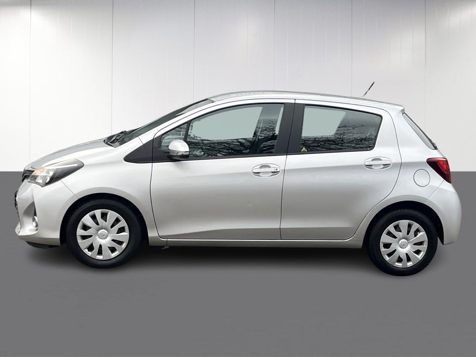 Toyota Yaris 1,0 VVT-i T2 5d