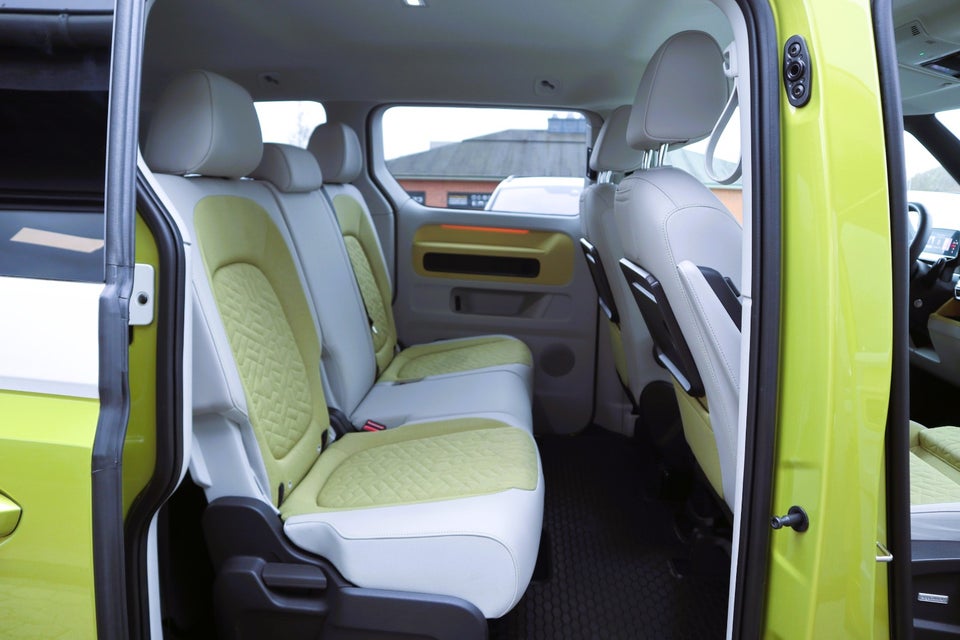 VW ID.Buzz 77 Style 75 Years Edition SWB 5d