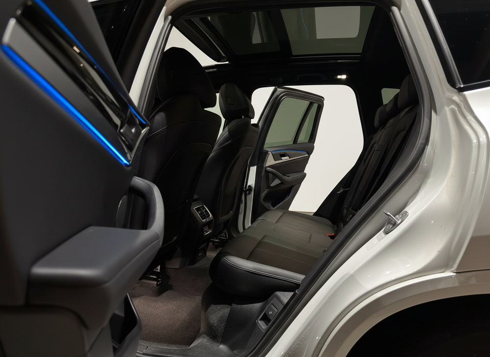 BMW iX3 Inspiring 5d