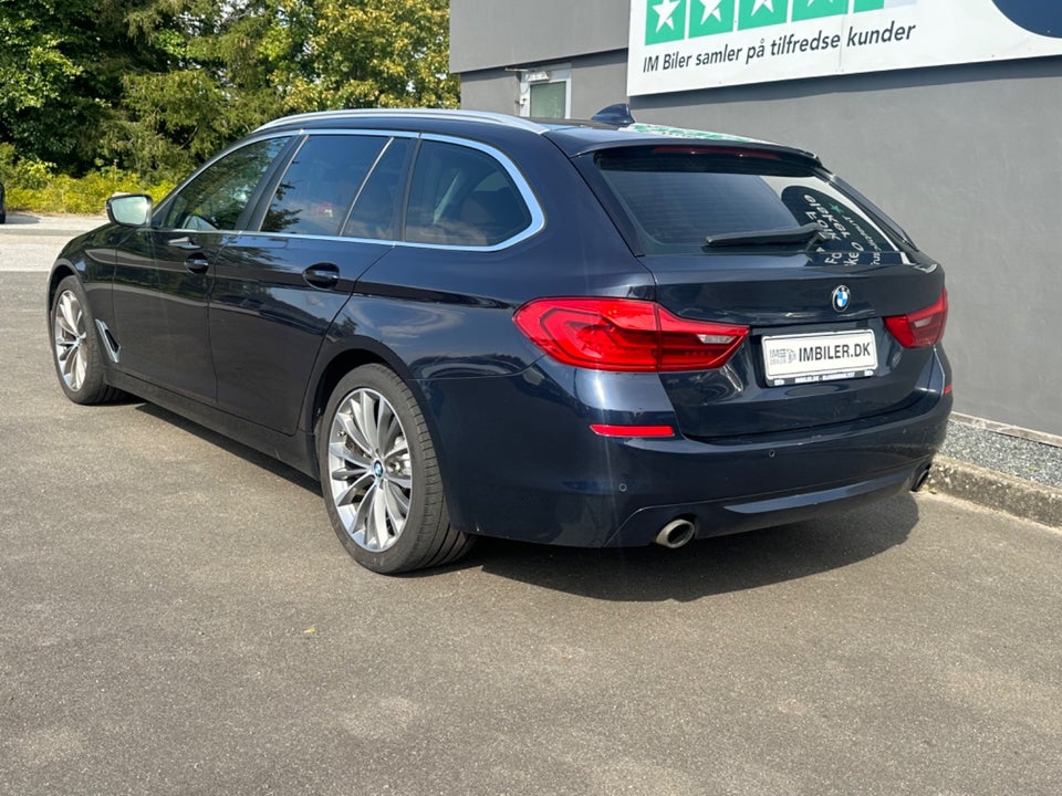 BMW 520d 2,0 Touring Connected aut. 5d