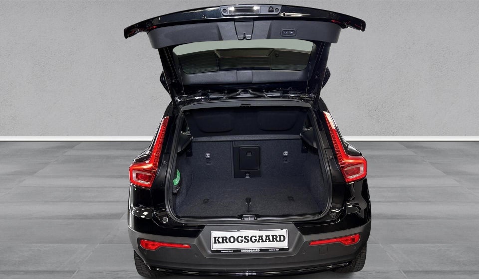 Volvo XC40 ReCharge Extended Range Plus 5d