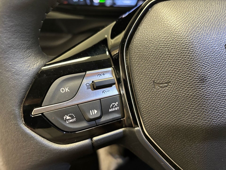 Peugeot e-308 54 Style SW 5d