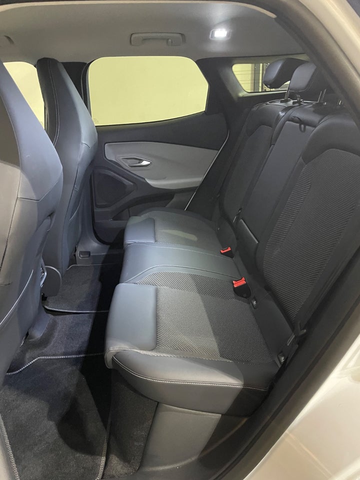 Ford Explorer 82 Select Extended Range 5d