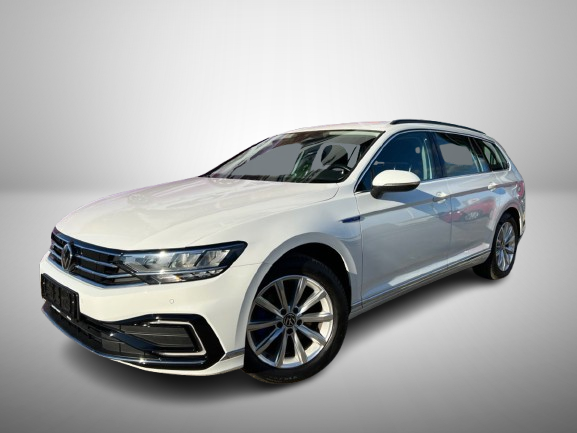 VW Passat 1,4 GTE High Variant DSG 5d