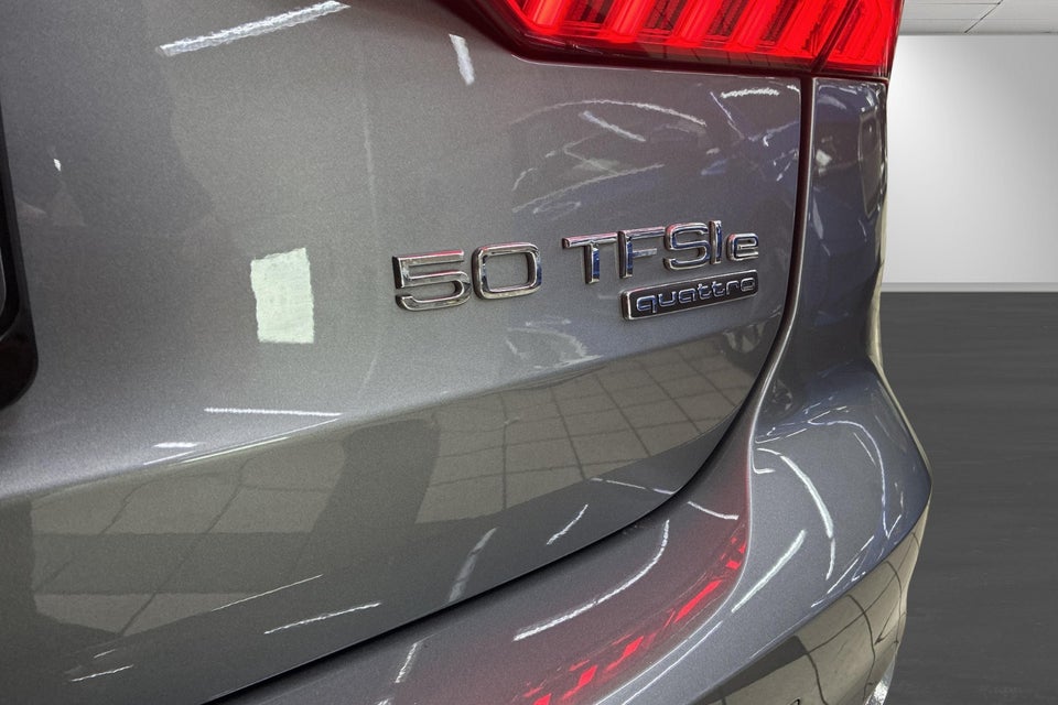Audi A6 50 TFSi e Sport Prestige Avant quattro S-tr. 5d