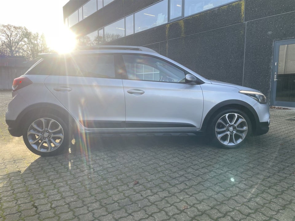 Hyundai i20 Active Cross 1,0 T-GDi Premium 5d