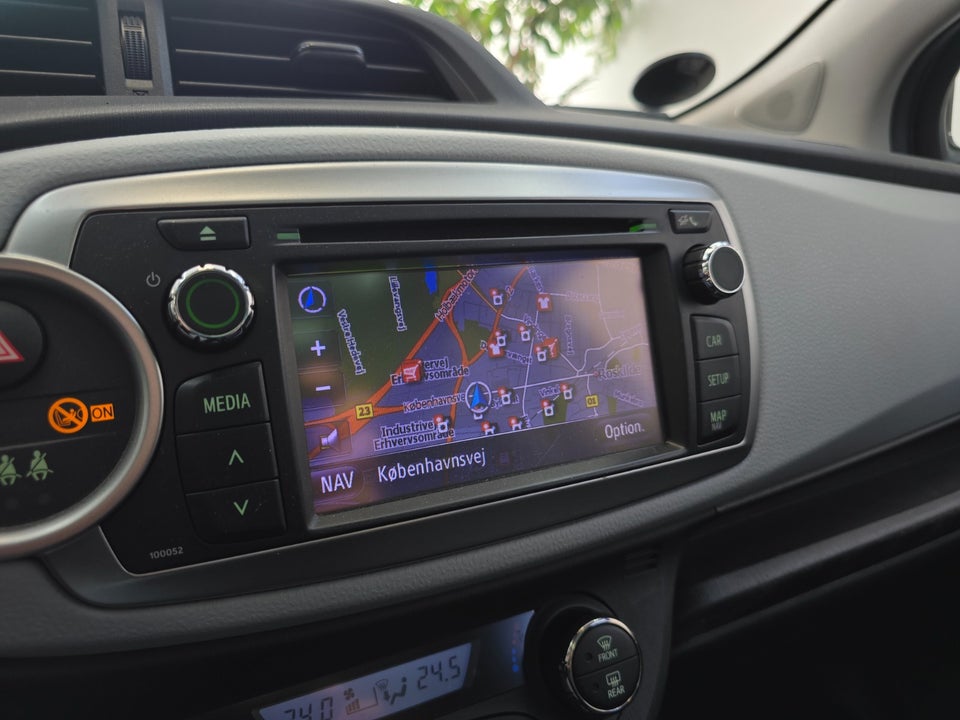 Toyota Yaris 1,5 Hybrid H3 Touch CVT 5d