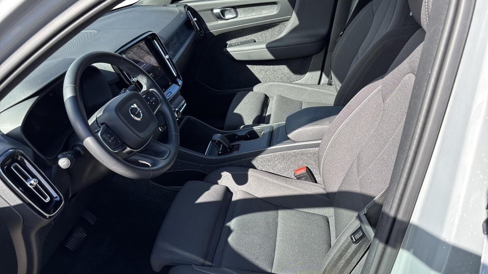 Volvo EX40 Extended Range Core 5d