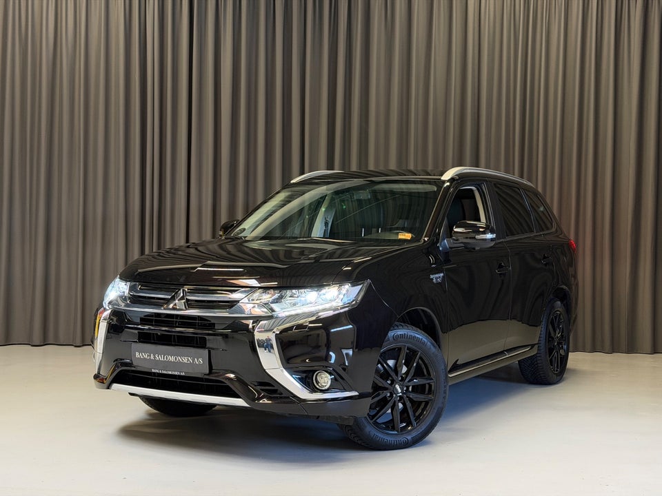 Mitsubishi Outlander 2,0 PHEV Instyle CVT 4WD 5d
