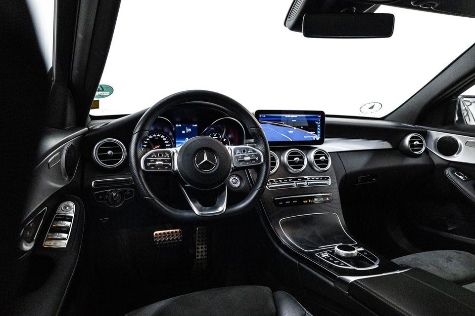 Mercedes C300 2,0 AMG Line aut. 4d