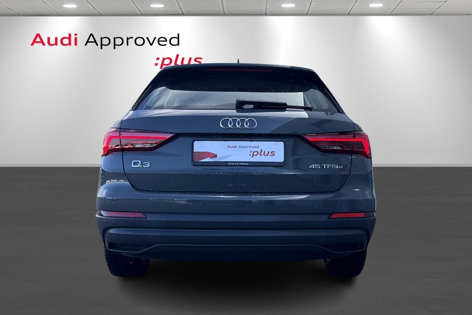 Audi Q3 45 TFSi e Attitude plus S-tr. 5d