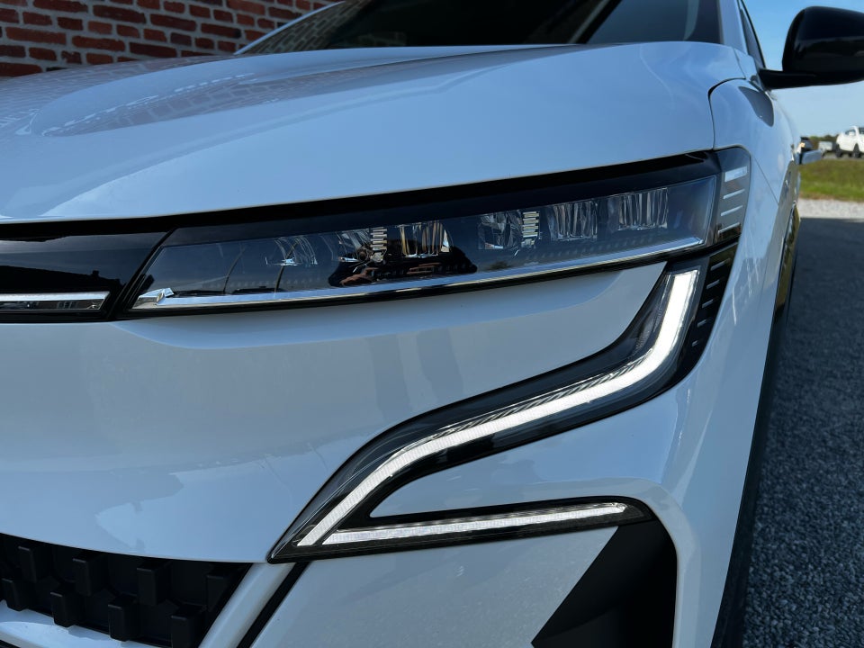 Renault Megane E-Tech 60 Equilibre 5d