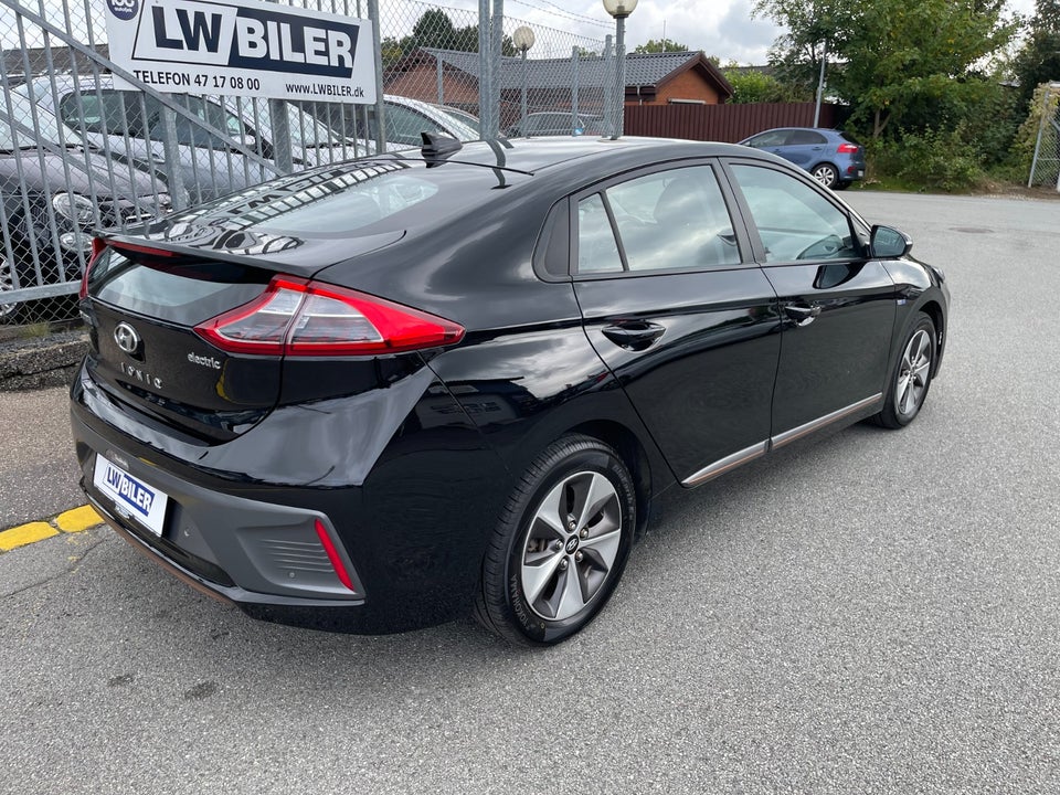 Hyundai Ioniq EV Trend 5d