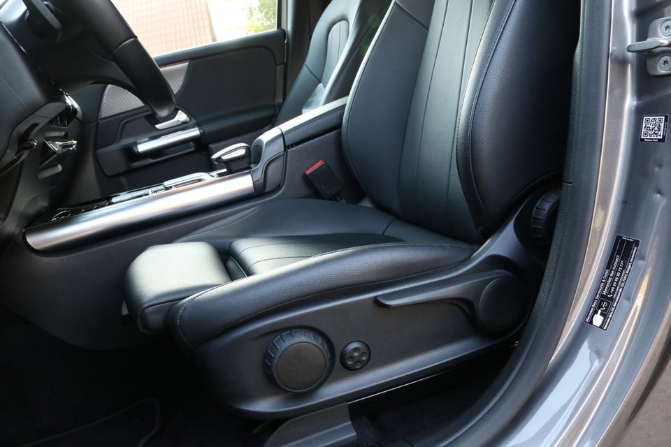 Mercedes EQA250 Progressive 5d