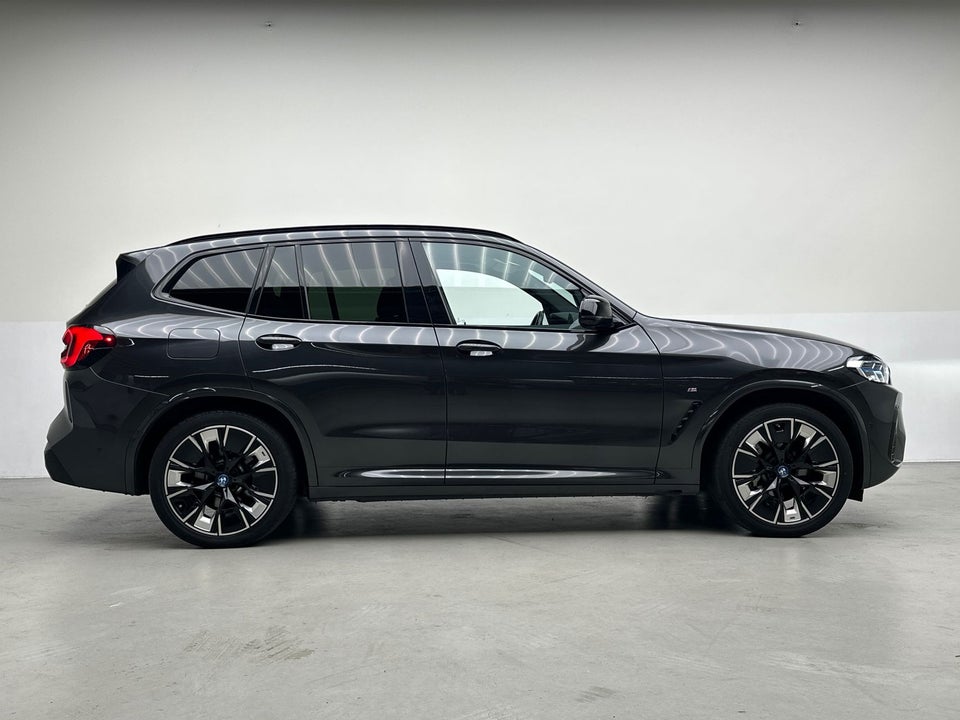 BMW iX3 Charged Plus M-Sport 5d