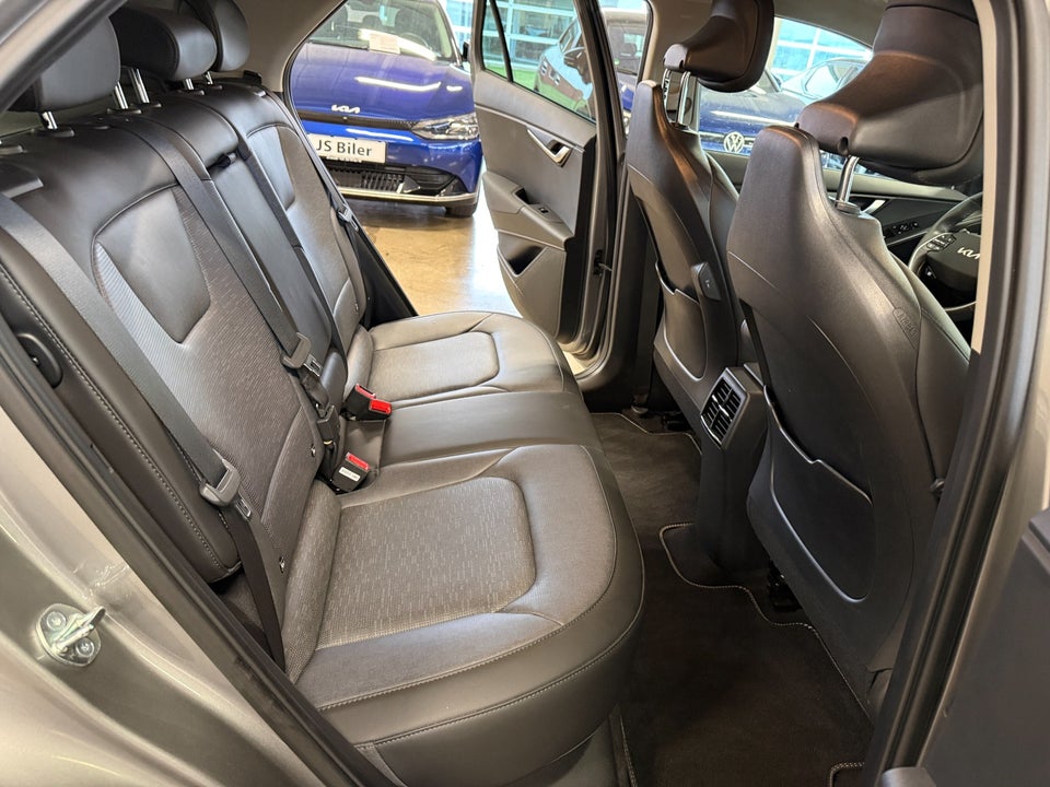 Kia Niro 64 EV Spirit 5d