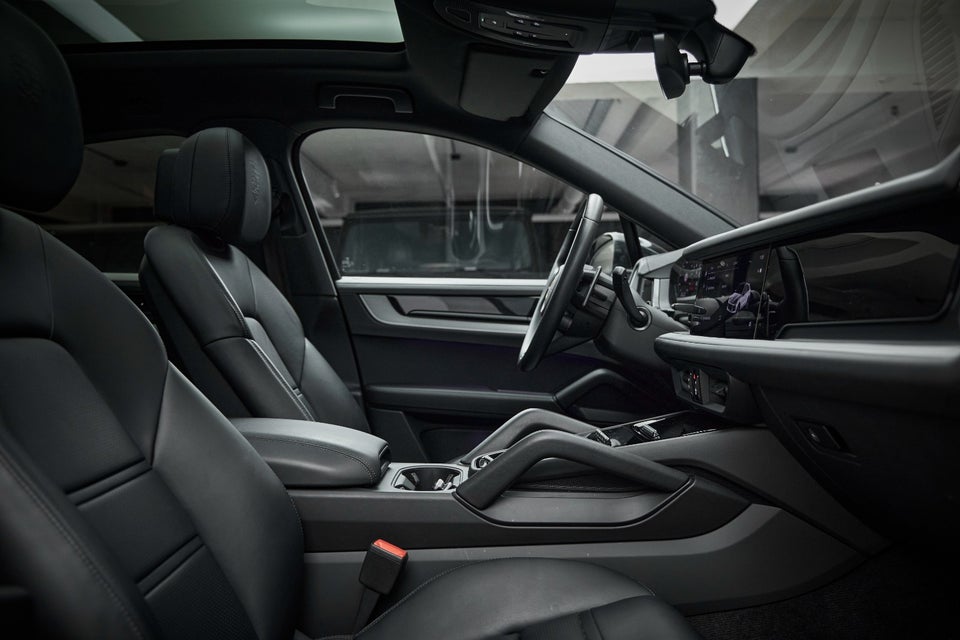 Porsche Cayenne 3,0 E-Hybrid Coupé Tiptr. 5d