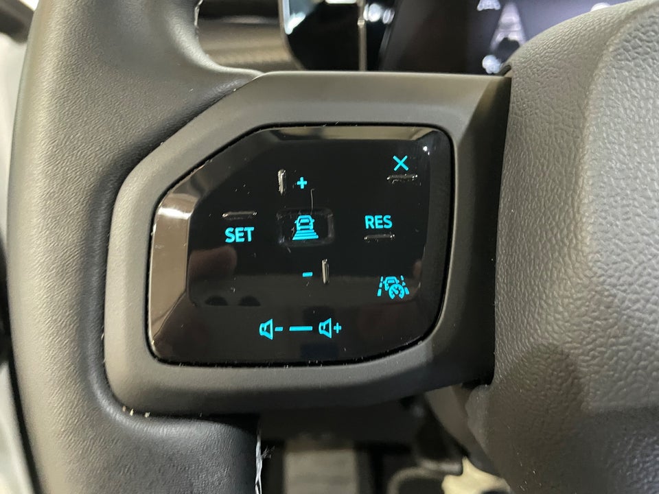 Ford Explorer 82 Premium Extended Range 5d