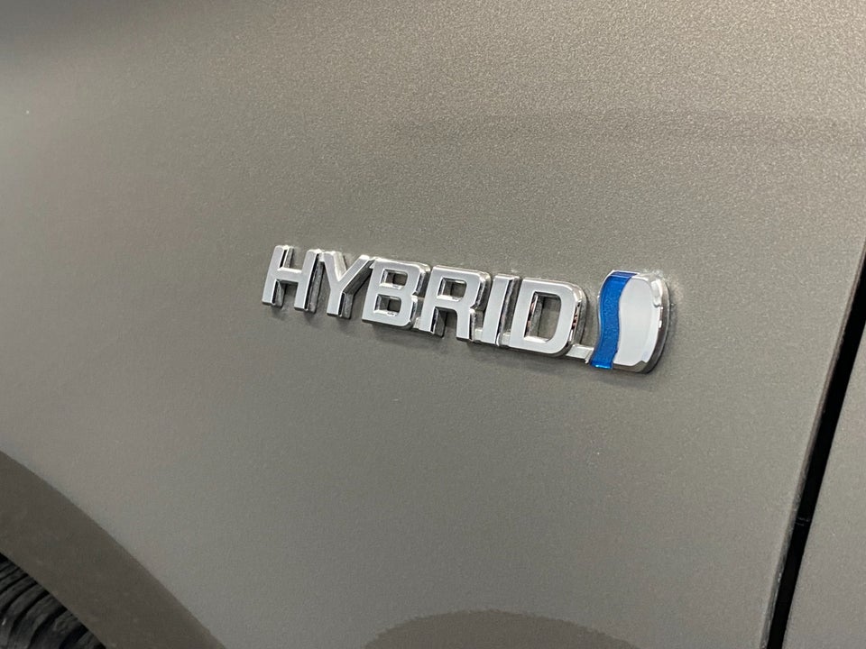Toyota Yaris 1,5 Hybrid H3 Limited Smart e-CVT 5d