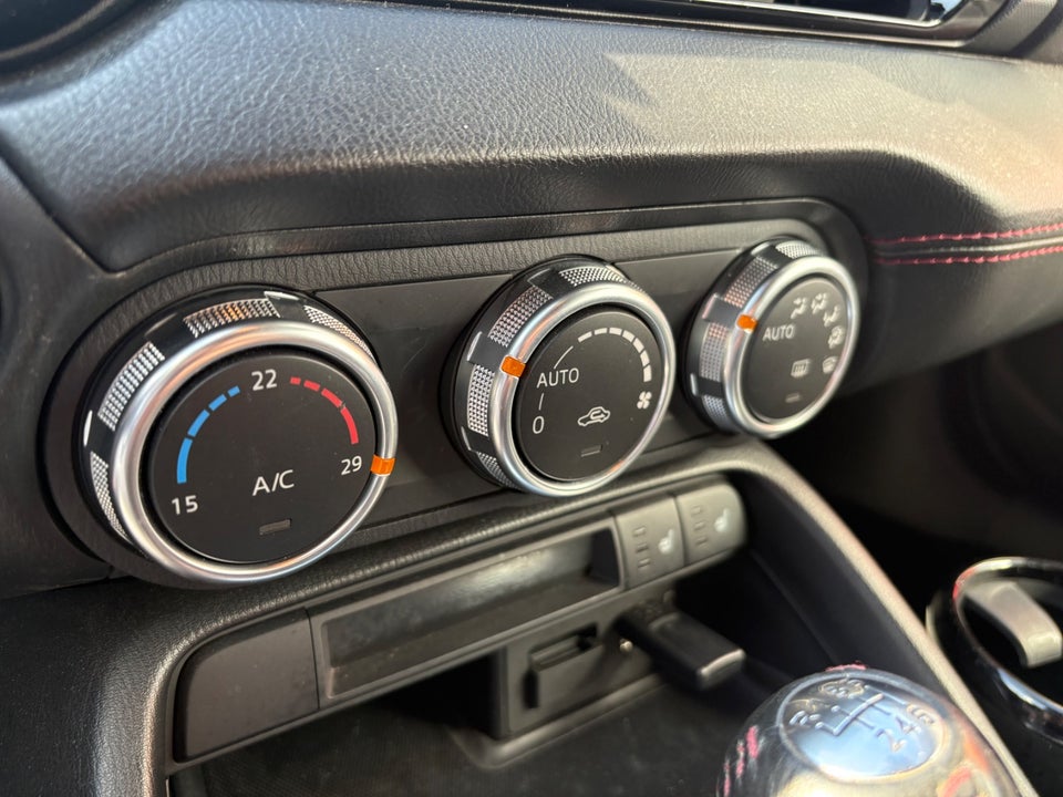 Mazda MX-5 2,0 SkyActiv-G 160 Roadster 2d